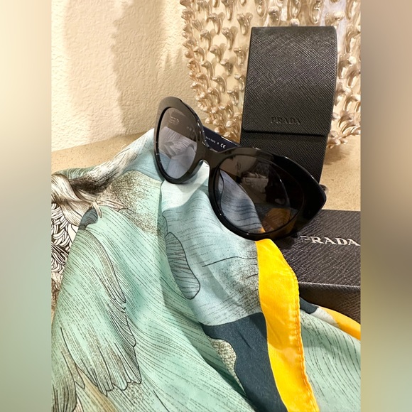 PRADA Cateye Sunglasses - Picture 13 of 15